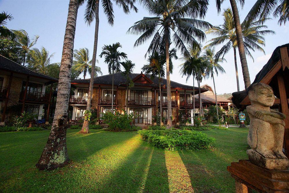 Holiday Resort Lombok Senggigi Eksteriør billede